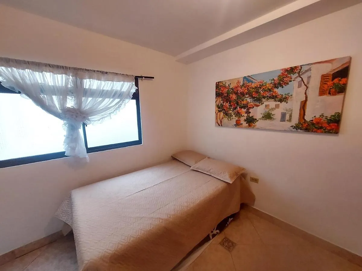 Apartamento Centro Comercial La Central - 3 Habitaciones 메딜린 콜롬비아