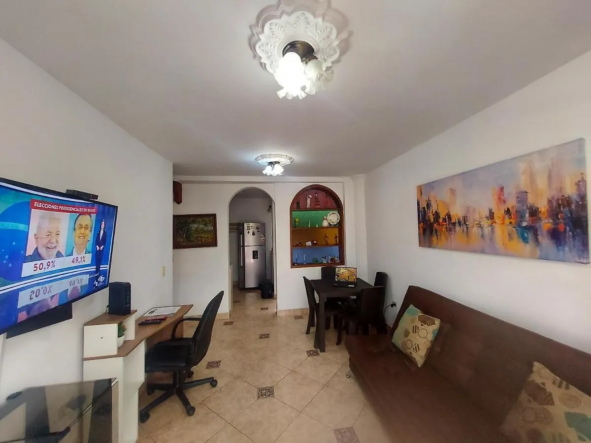 Apartamento Centro Comercial La Central - 3 Habitaciones 메딜린 아파트